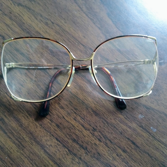 - Vintage Eyeglasses - Picture 2 of 6